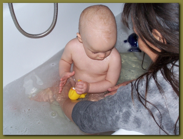 599x448 pixels (222K)